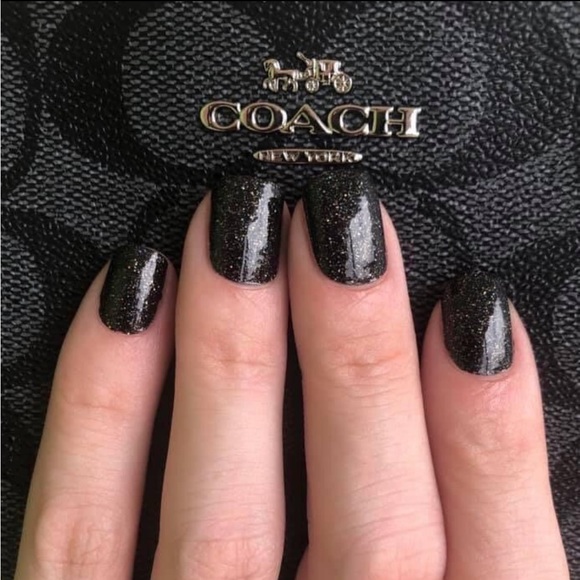 *Retired* Color Street: Only in Vegas | Black Gold Glitter Fall Goth Sparkle - Picture 7 of 16